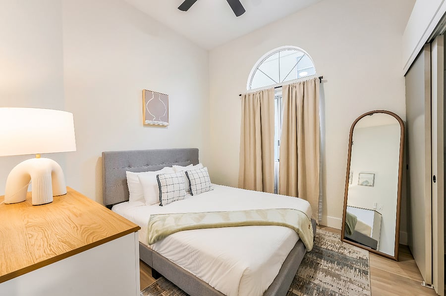 Furnished Finder property 1016692_1 photo 18