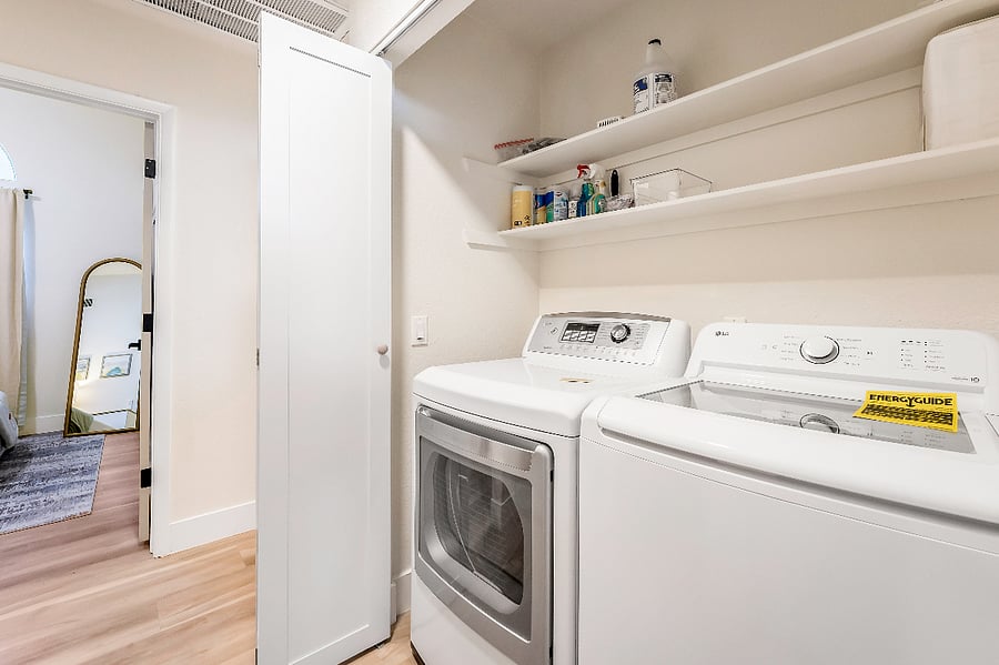 Furnished Finder property 1016692_1 photo 24