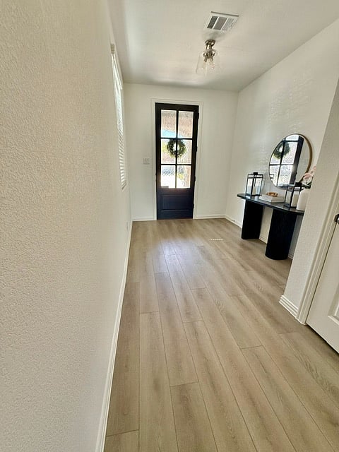 Furnished Finder property 1016702_1 photo 15
