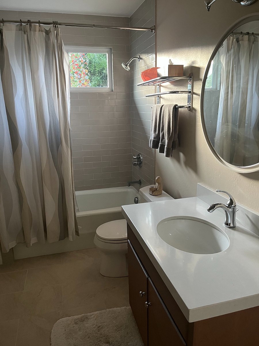 Furnished Finder property 1016711_1 photo 10