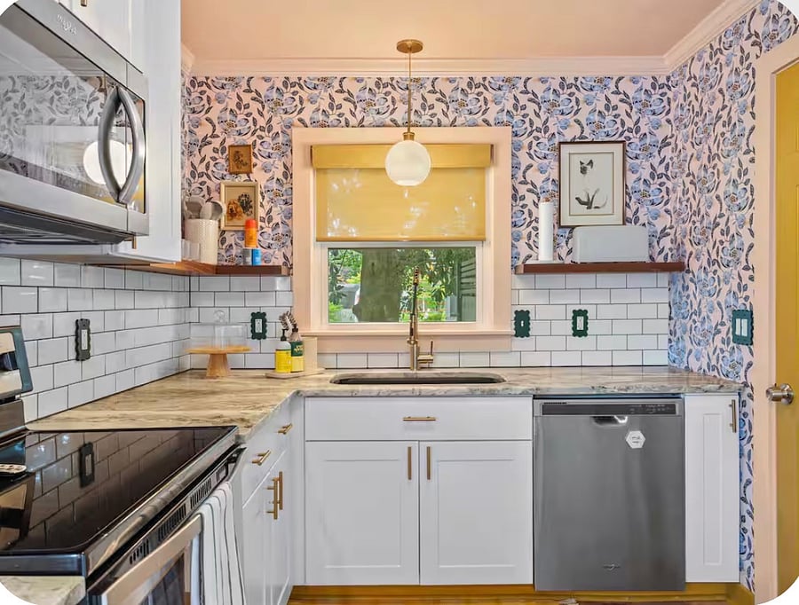Furnished Finder property 1016713_1 photo 3