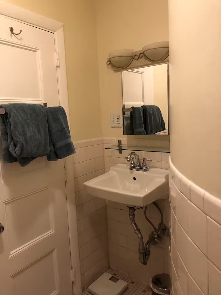 Furnished Finder property 1016723_1 photo 7