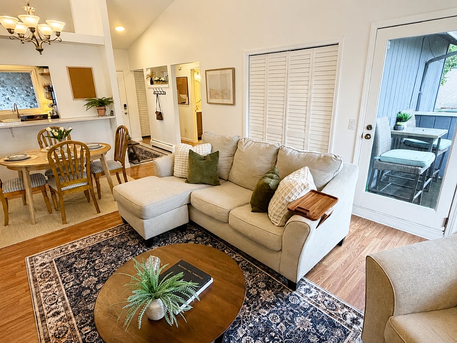 Furnished Finder property 1016732_1 photo 11