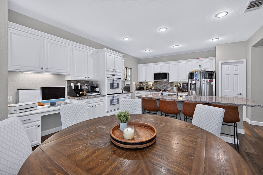 Furnished Finder property 1016737_1 photo 9