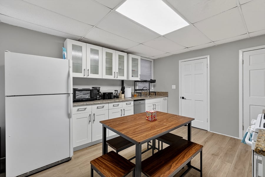 Furnished Finder property 1016747_1 photo 27
