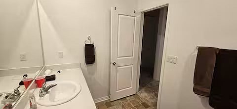 Furnished Finder property 1016751_1 photo 13