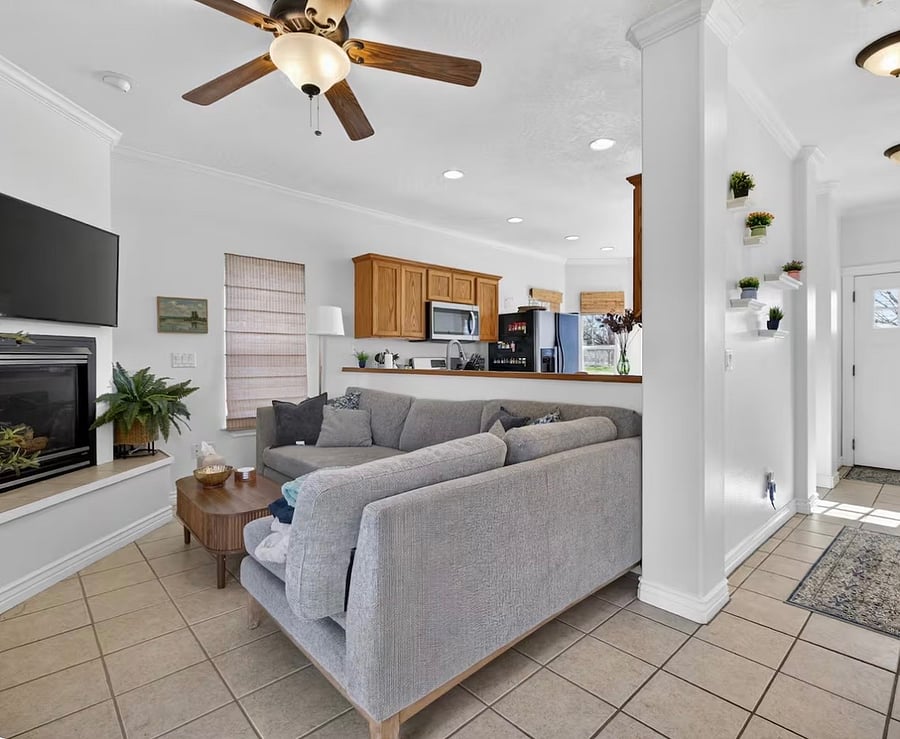 Furnished Finder property 1016758_1 photo 3