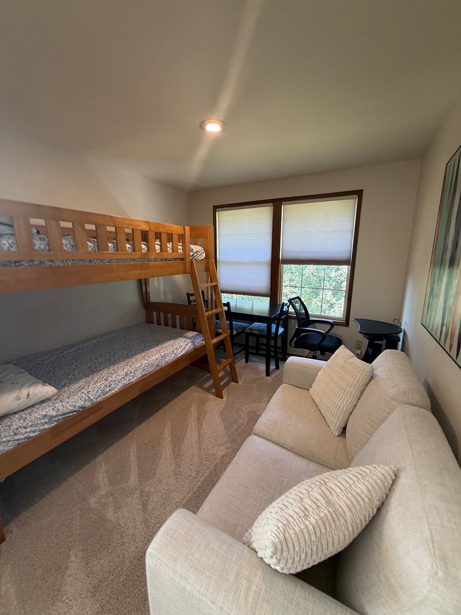 Furnished Finder property 1016764_1 photo 24