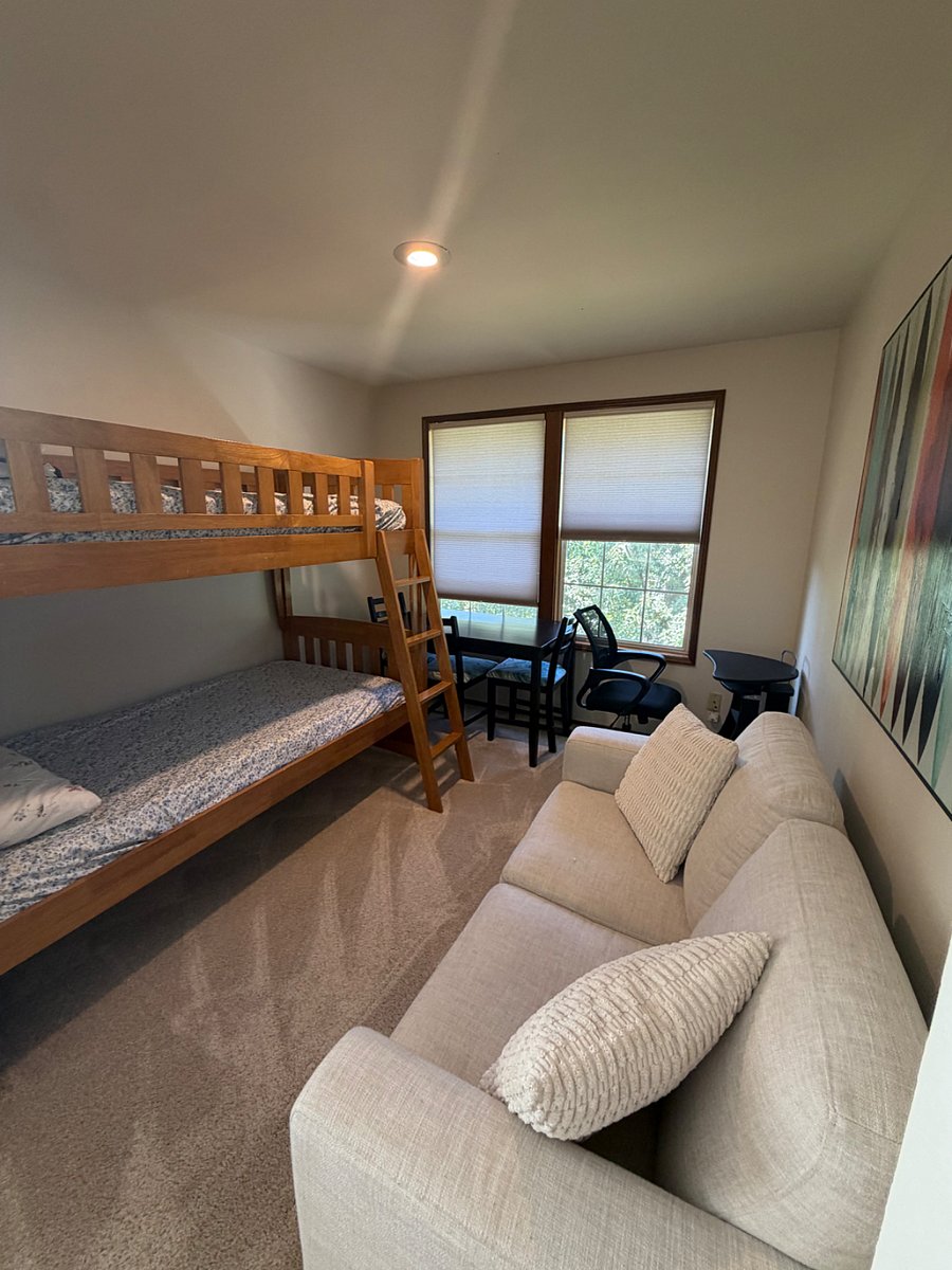 Furnished Finder property 1016764_1 photo 32
