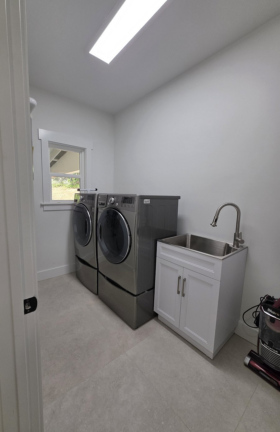Furnished Finder property 1016795_1 photo 40