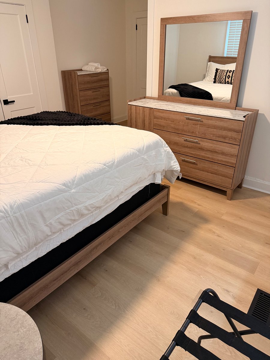 Furnished Finder property 1016796_1 photo 15