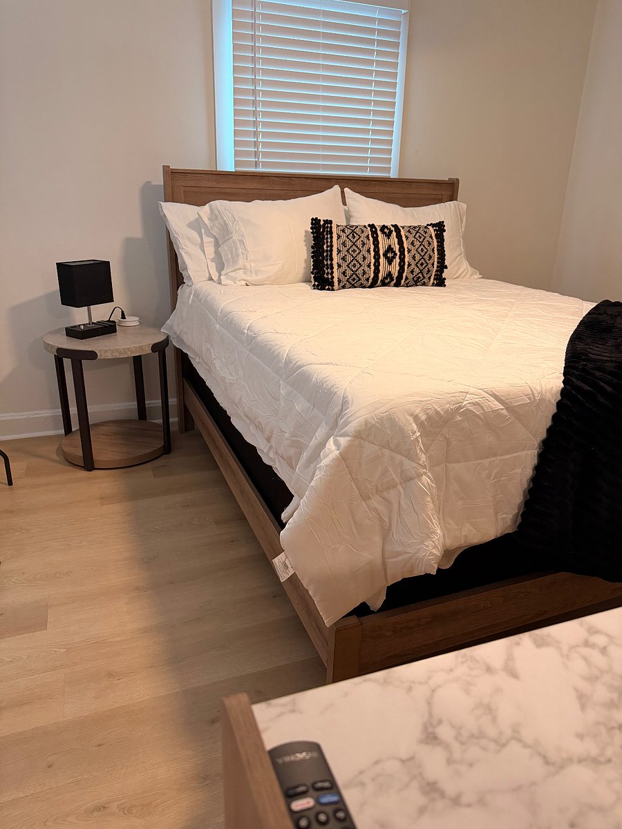 Furnished Finder property 1016796_1 photo 14