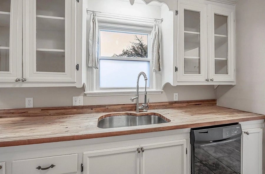 Furnished Finder property 1016797_1 photo 12