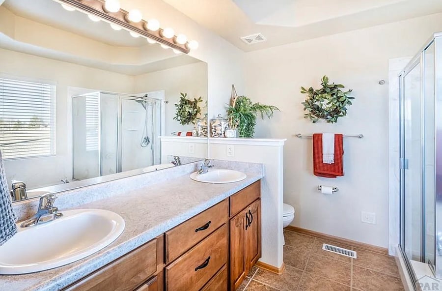 Furnished Finder property 1016810_1 photo 11