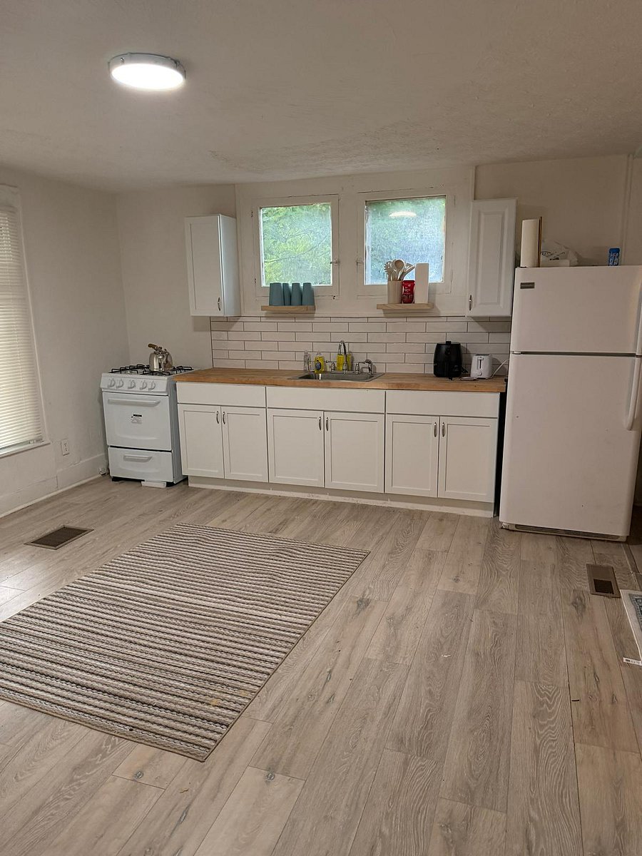 Furnished Finder property 1016833_1 photo 2