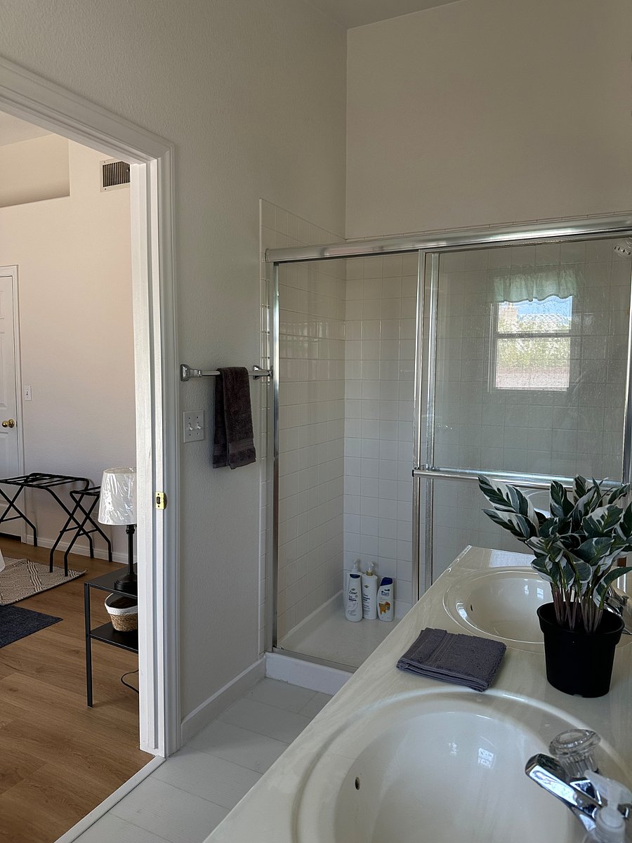 Furnished Finder property 1016850_1 photo 14