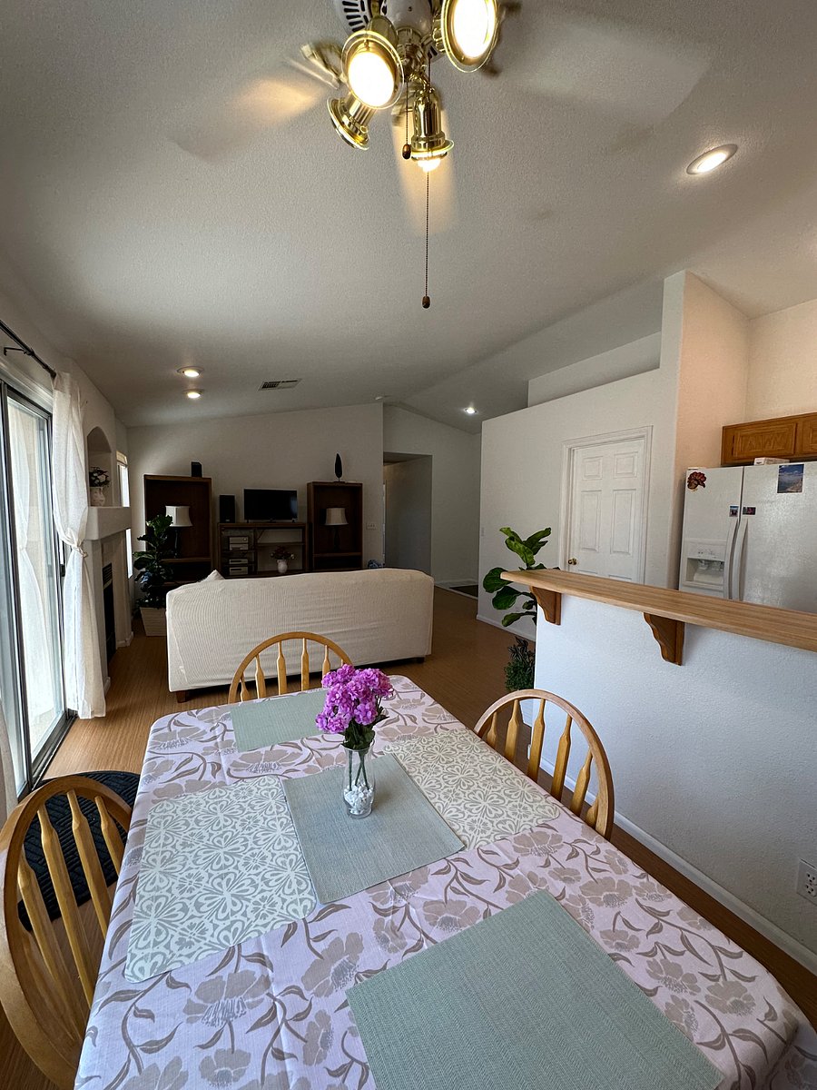 Furnished Finder property 1016850_1 photo 3