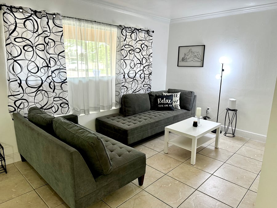 Furnished Finder property 1016852_1 photo 14