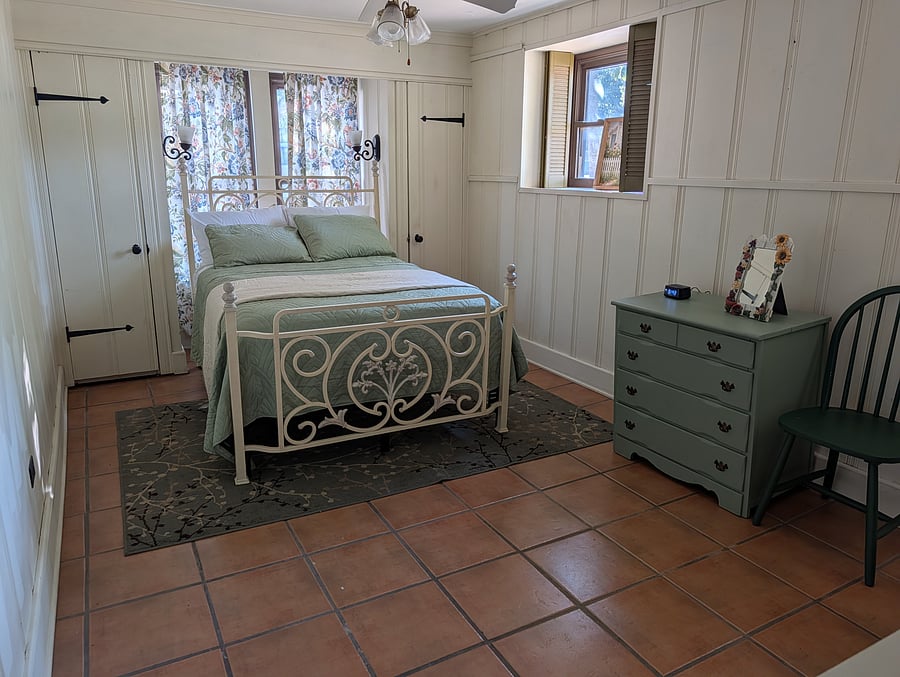 Furnished Finder property 1016854_1 photo 11