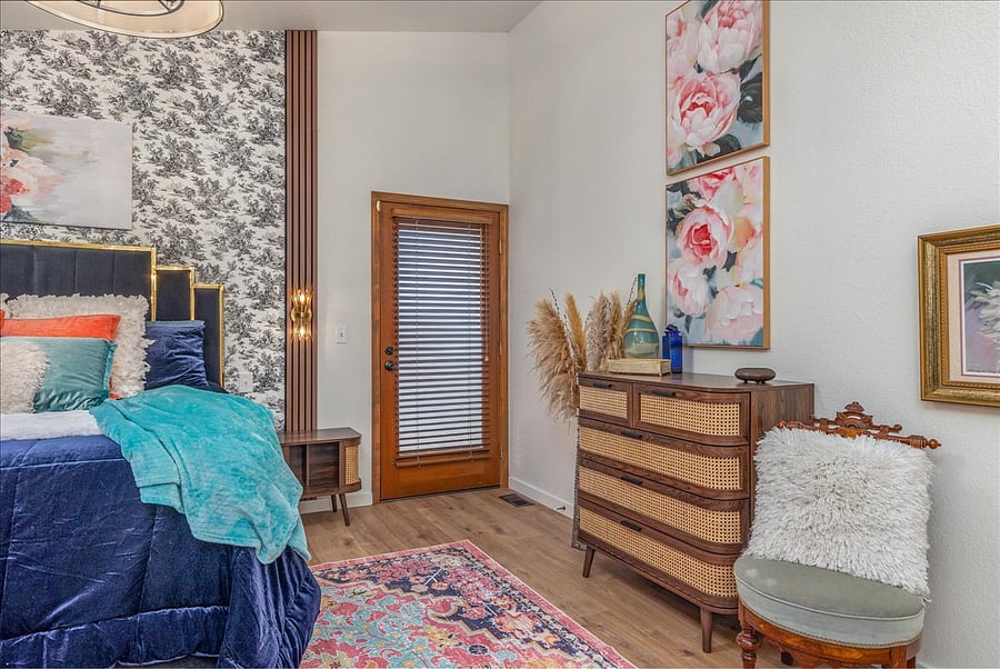 Furnished Finder property 1016856_1 photo 3