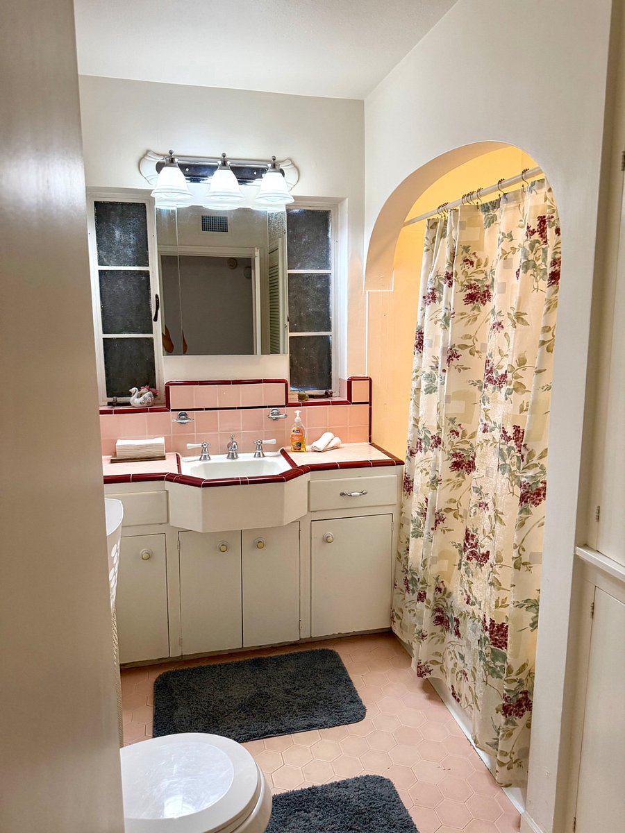 Furnished Finder property 1016857_1 photo 13