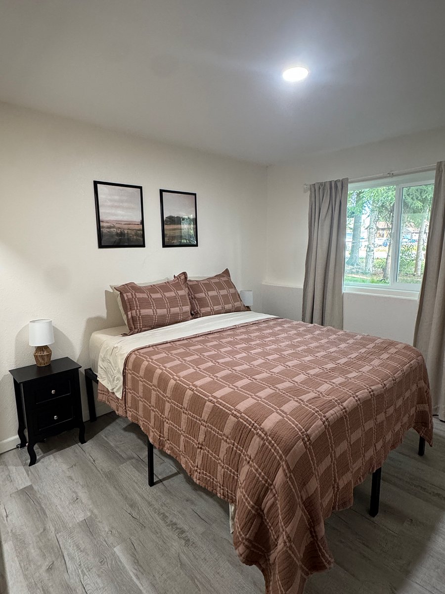 Furnished Finder property 1016864_1 photo 13