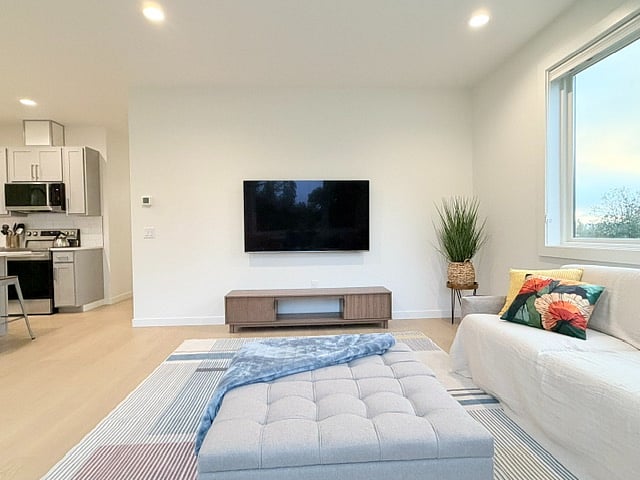 Furnished Finder property 1016887_1 photo 3