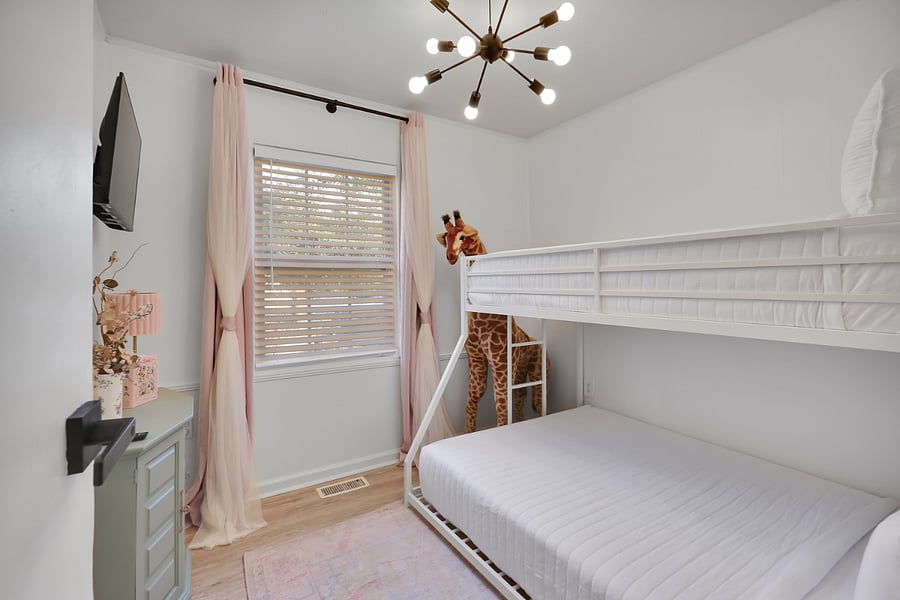 Furnished Finder property 1016900_1 photo 9