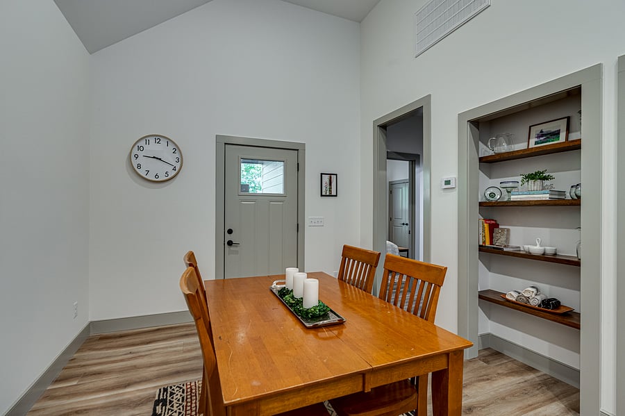 Furnished Finder property 1016901_1 photo 9