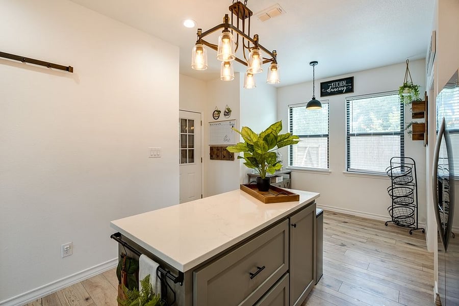 Furnished Finder property 1016906_1 photo 9