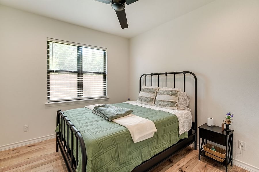 Furnished Finder property 1016906_1 photo 15