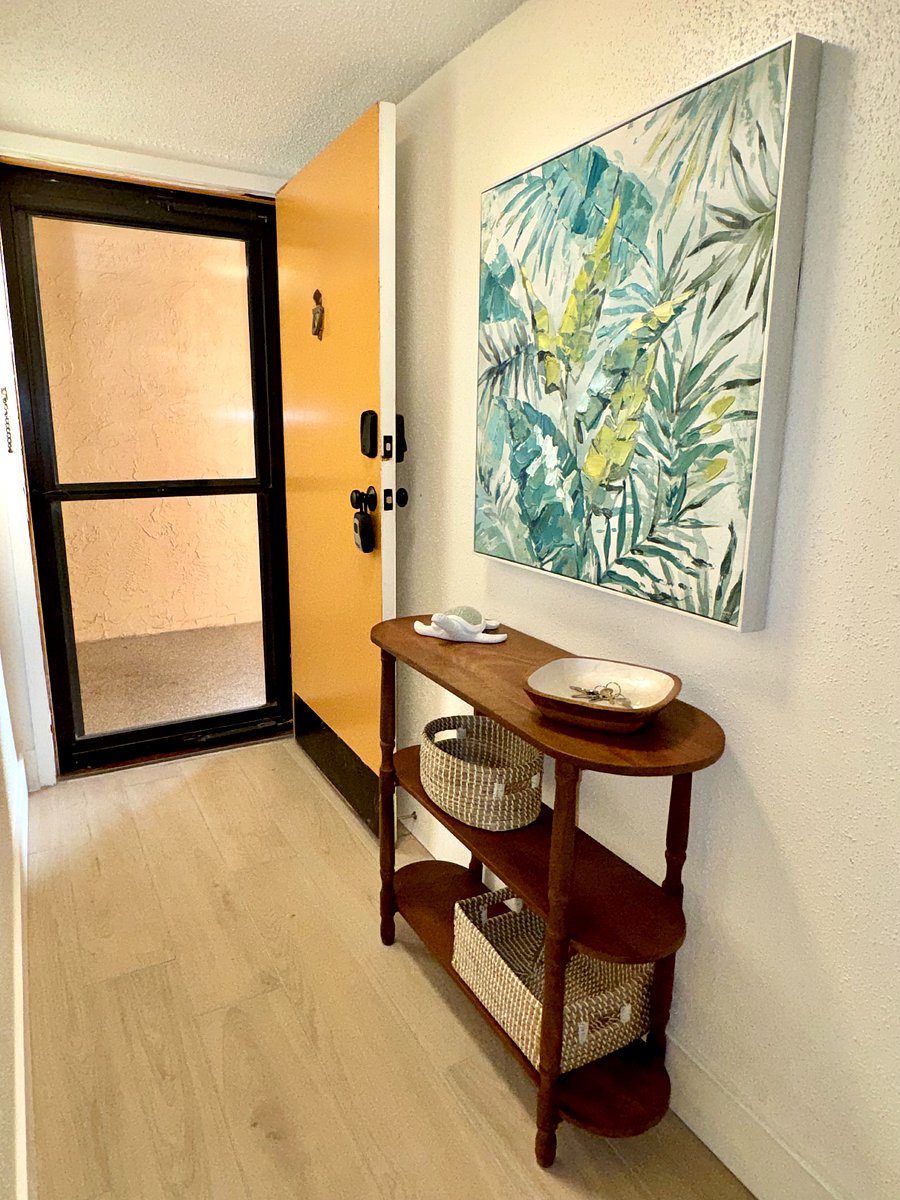 Step inside and leave your worries at the door - your St. Pete Beach retreats awaits.
