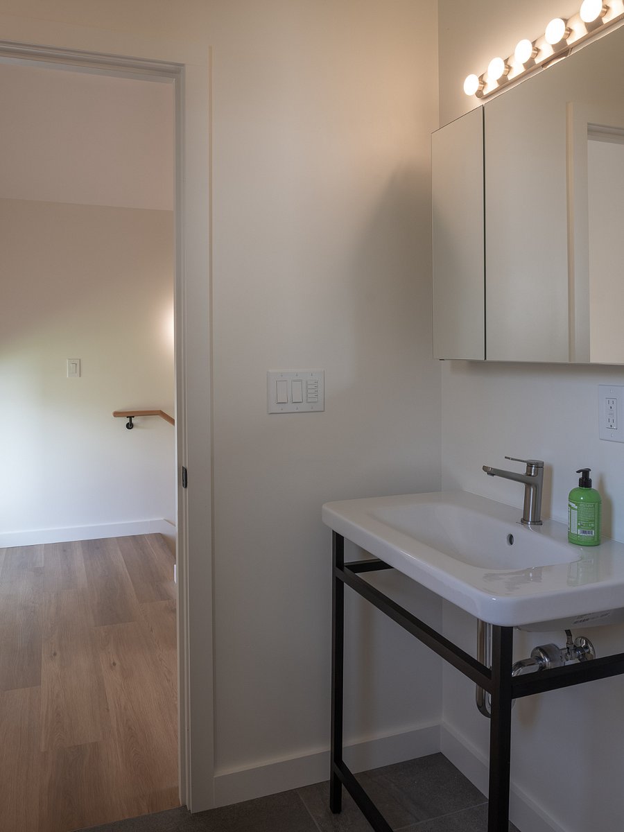Furnished Finder property 1016944_1 photo 17
