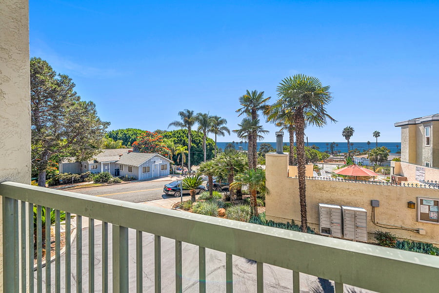 Furnished Finder property 1016992_1 photo 29