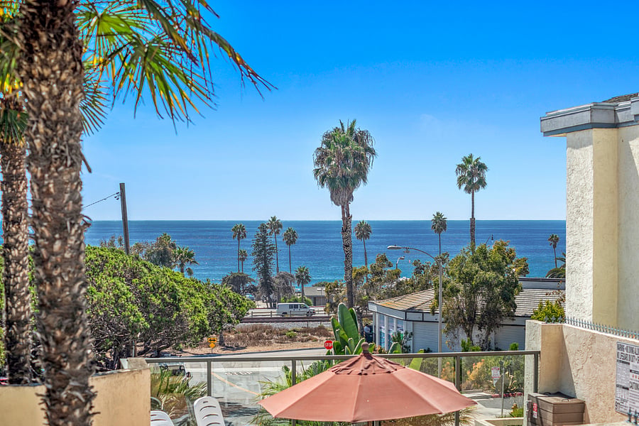 Furnished Finder property 1016992_1 photo 32