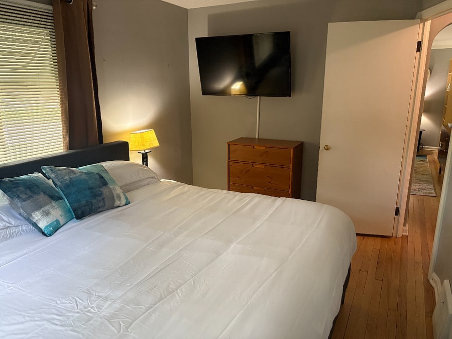 Bedroom #1