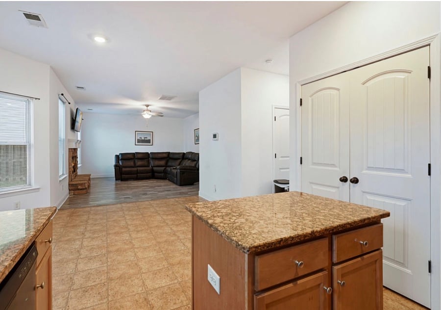 Furnished Finder property 1017004_1 photo 6