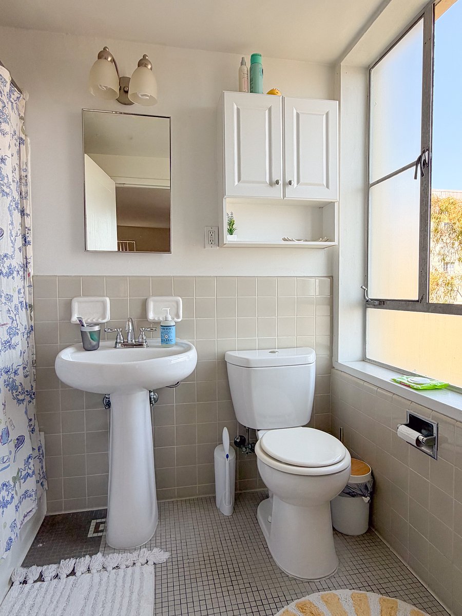 Furnished Finder property 1017011_1 photo 24