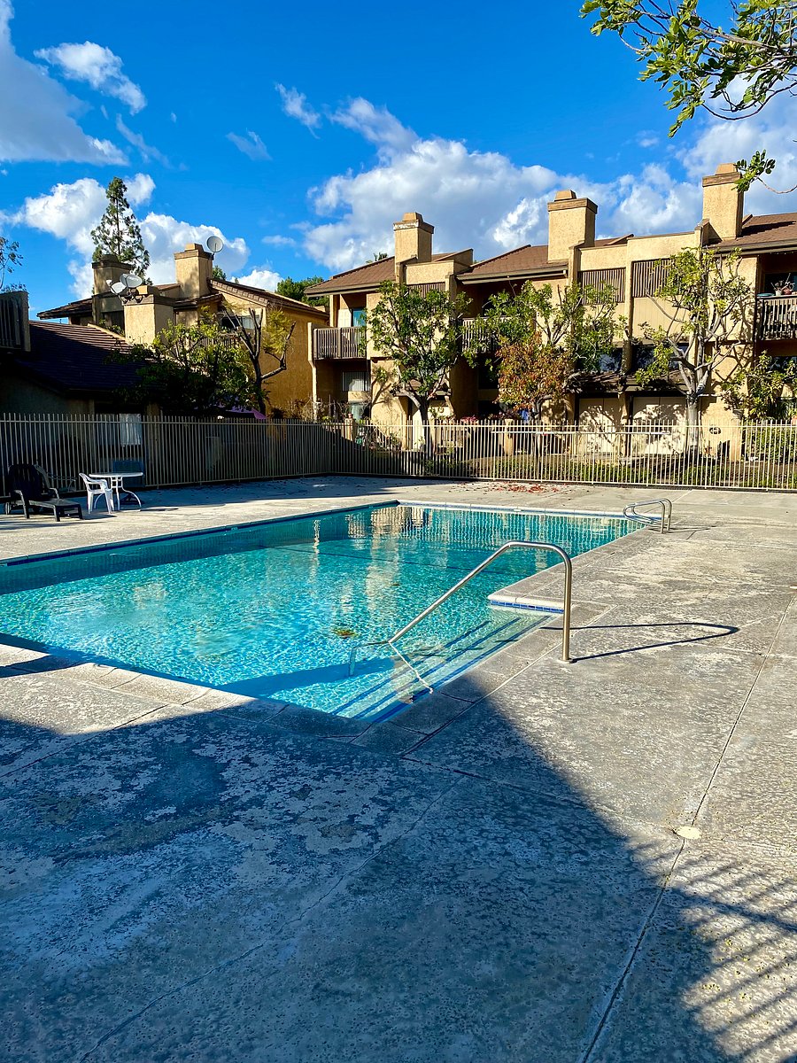 Furnished Finder property 1017045_1 photo 12