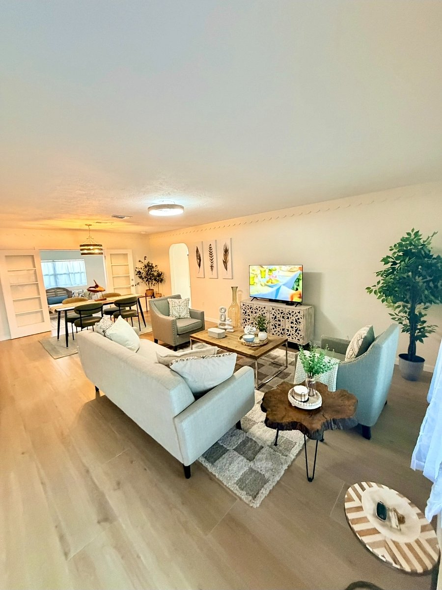 Furnished Finder property 1017051_1 photo 3
