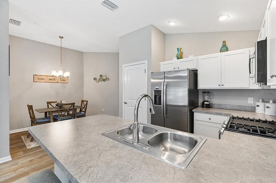 Furnished Finder property 1017074_1 photo 9