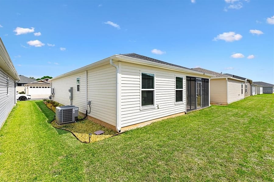 Furnished Finder property 1017074_1 photo 25