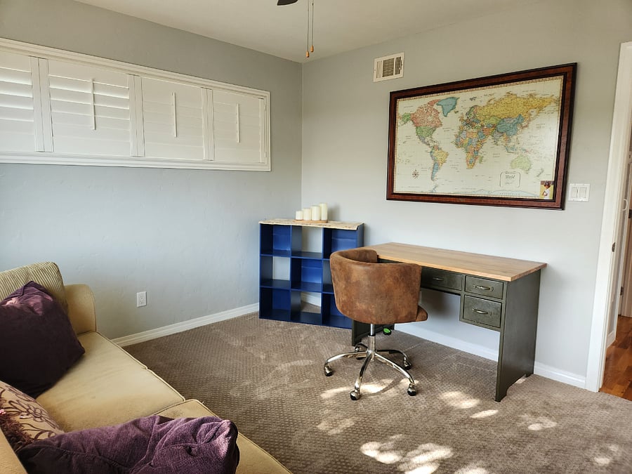 Desk. Smart TV will be added