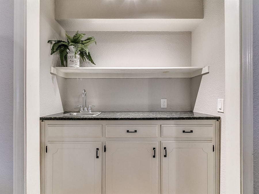 Furnished Finder property 1017091_1 photo 12