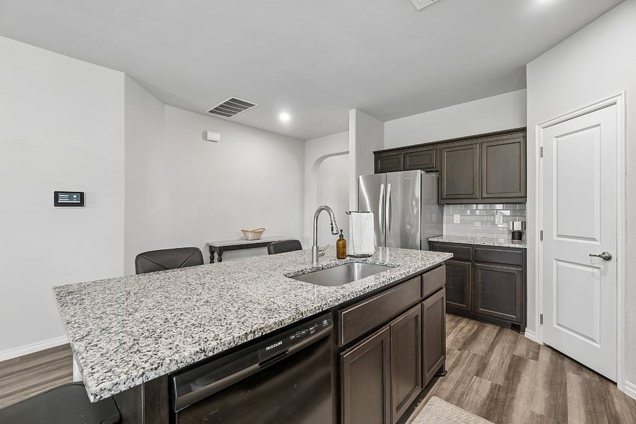 Furnished Finder property 1017094_1 photo 19
