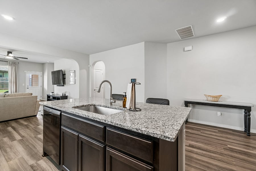 Furnished Finder property 1017094_1 photo 20