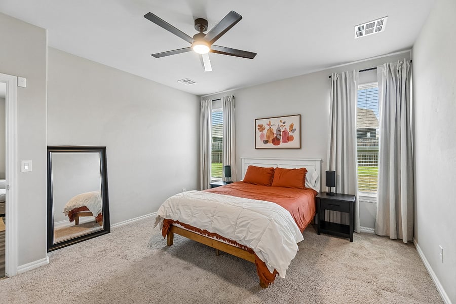 Furnished Finder property 1017094_1 photo 32