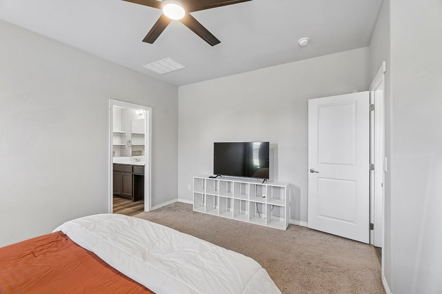 Furnished Finder property 1017094_1 photo 34