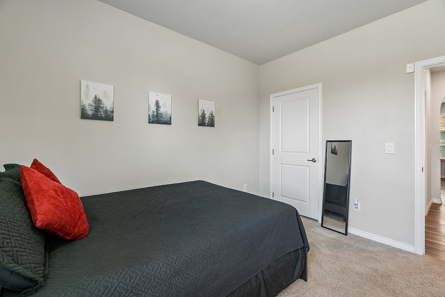 Furnished Finder property 1017094_1 photo 36