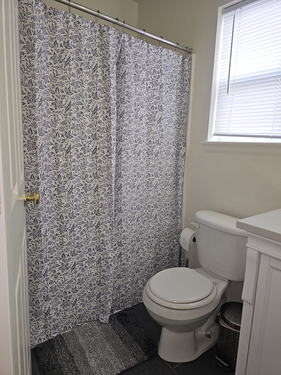 Bathroom #2